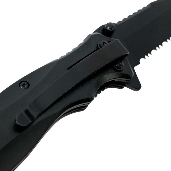 折り畳みナイフ